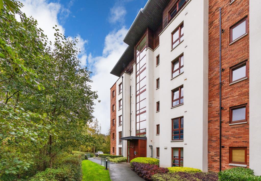 Main image of property: 254 Parklands, Northwood, Santry, Dublin 9, D09 FK65