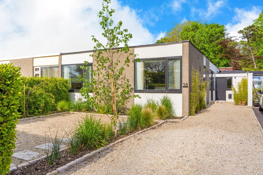 Main image of property: 38 Ailesbury Lawn, Dundrum, Dublin 16, D16 DP46