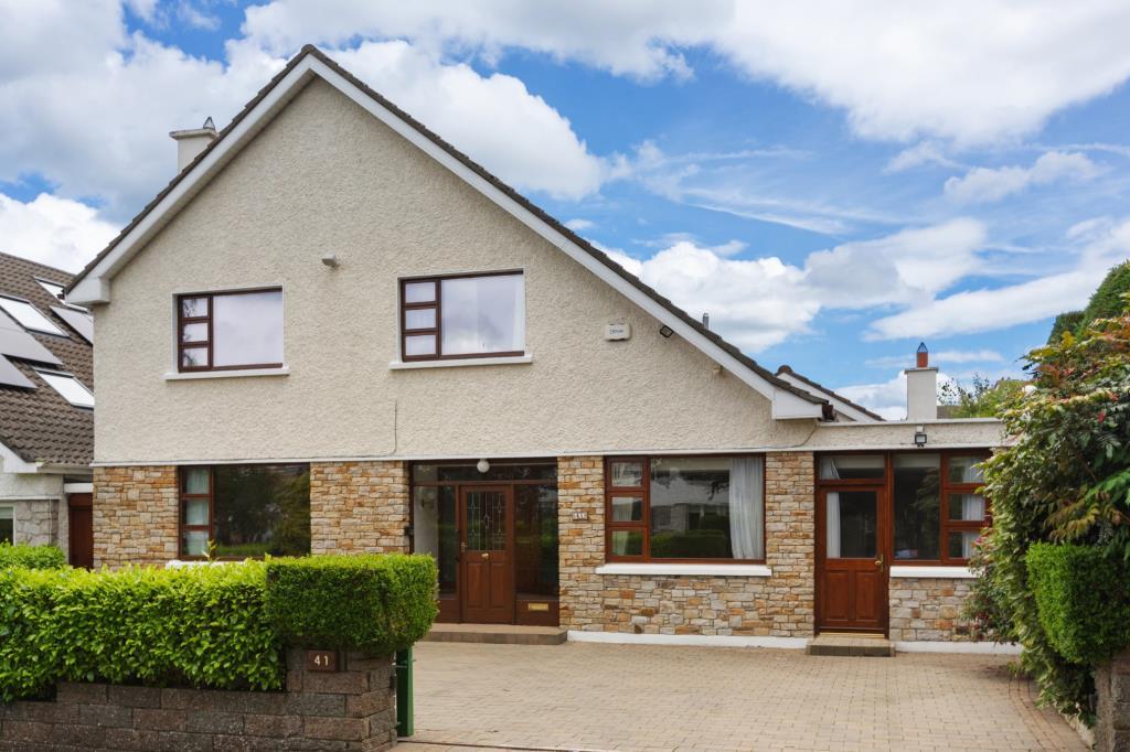 Main image of property: 41 Knocknashee, Goatstown, Dublin 14, D14 AE86
