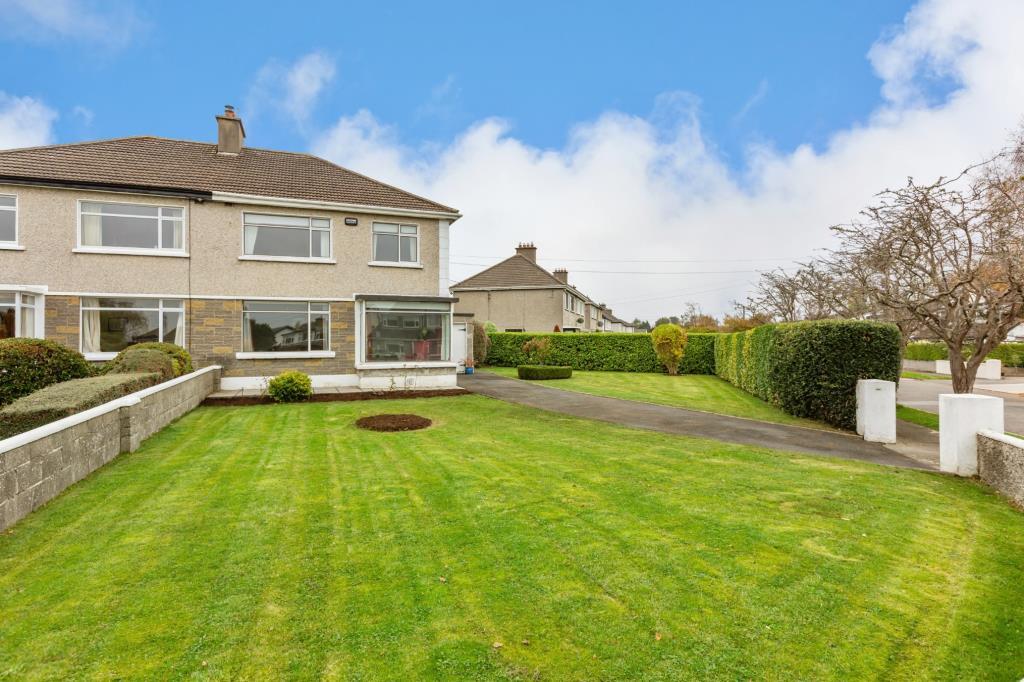 Main image of property: 77 Meadow Mount, Churchtown, Dublin 14, D16 P403