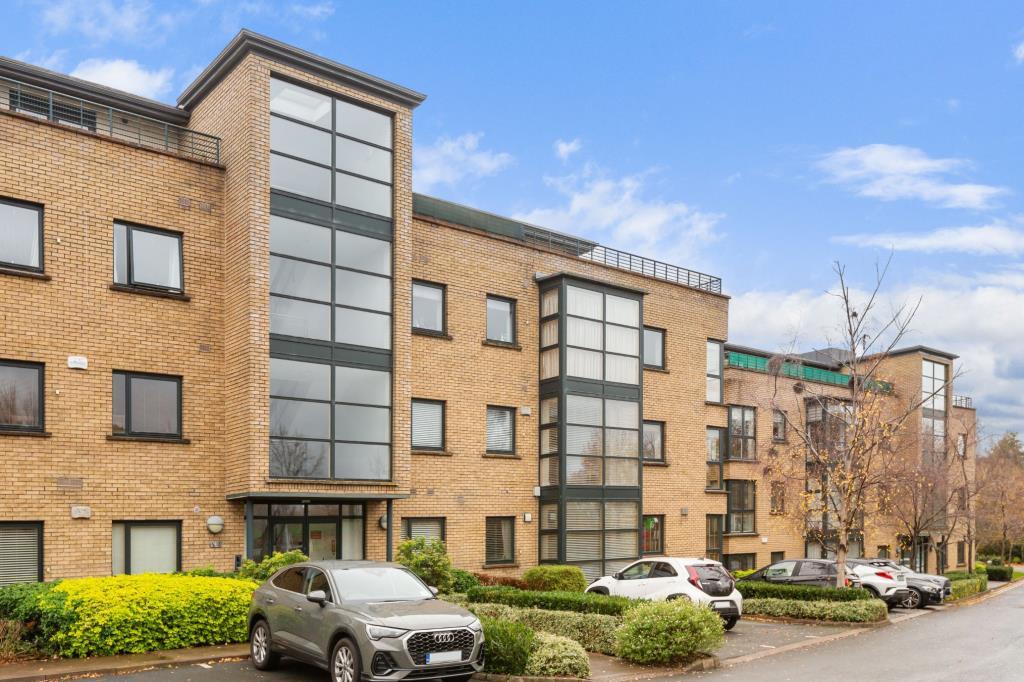 Main image of property: 58 Marlay View, Ballinteer Avenue, Dublin 16, D16 F990