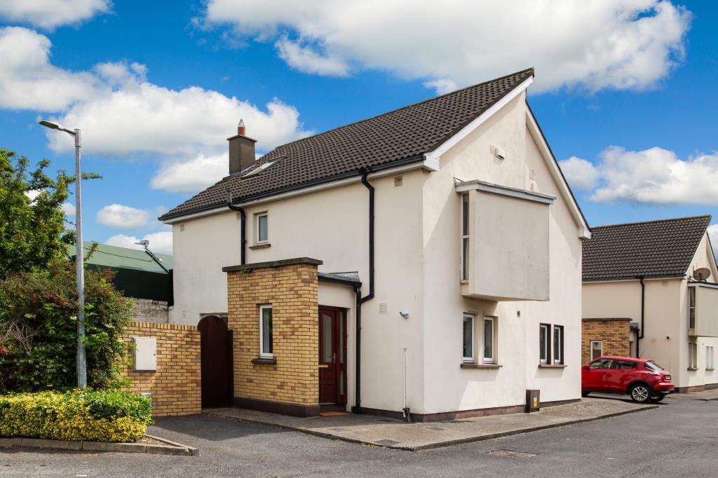 Main image of property: 3 Caledon Court, East Wall, Dublin 3, D03 H308