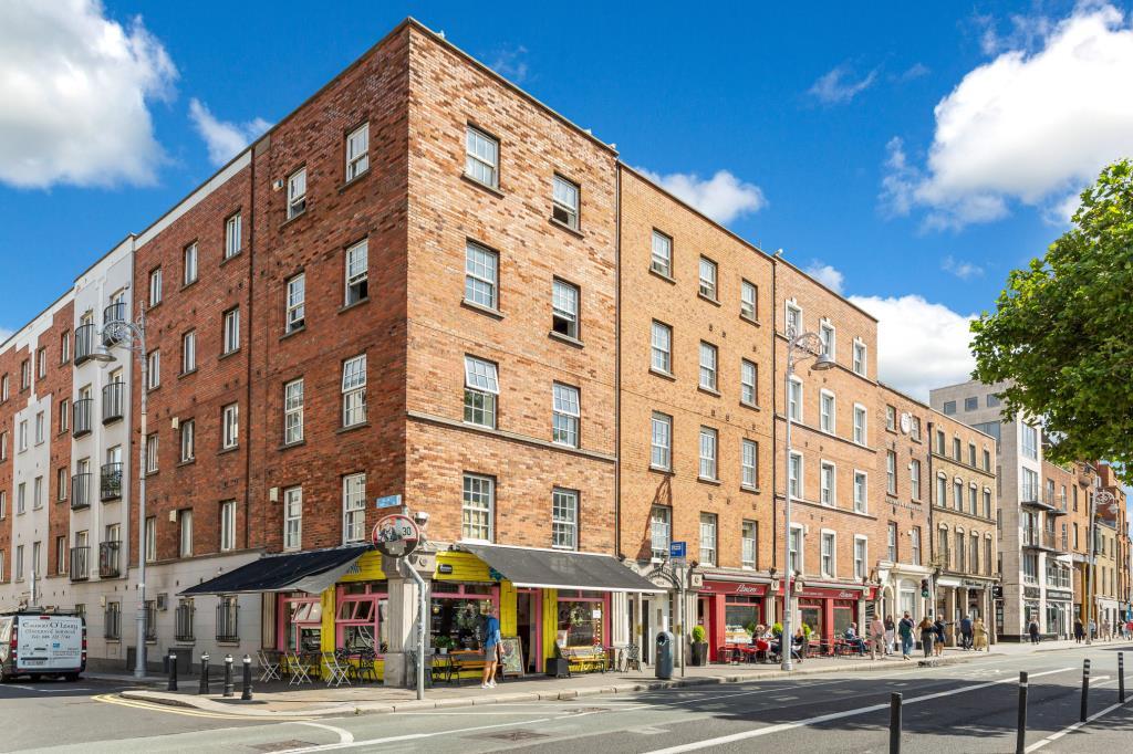 Main image of property: 62 Ha'penny Bridge House, Ormond Quay Lower, Dublin 1, D01 TD60