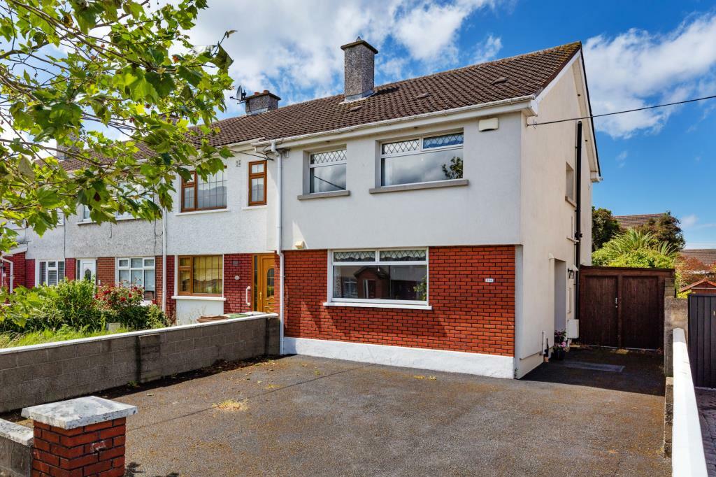 4 bedroom end of terrace house for sale in 104 Beauvale Park, Artane