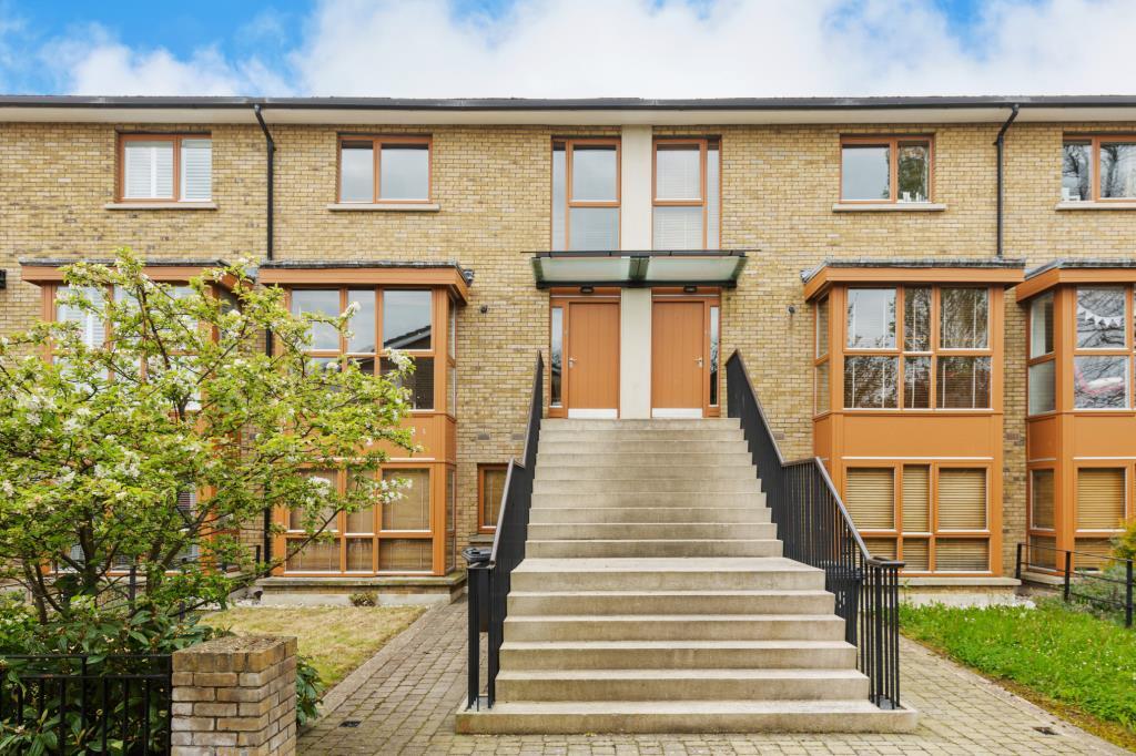 Main image of property: 46 Milltown Avenue, Mount St Annes, Milltown, Dublin 6, D06 E436