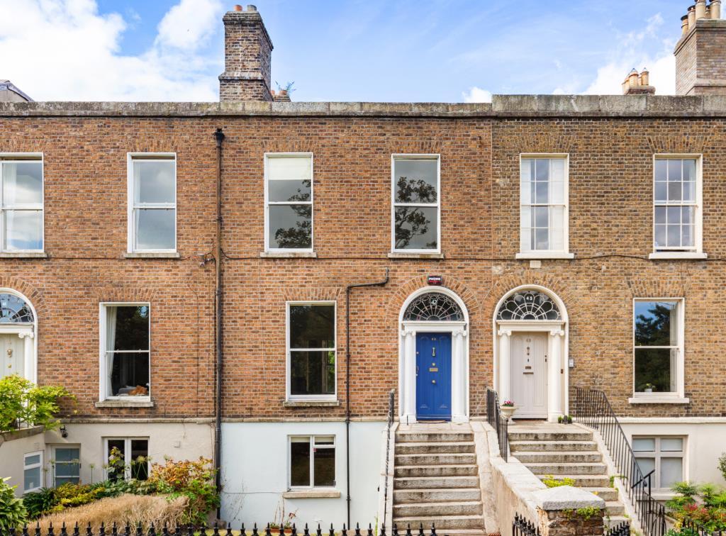 Main image of property: 42 Belgrave Square West, Rathmines, Dublin 6, D06W927