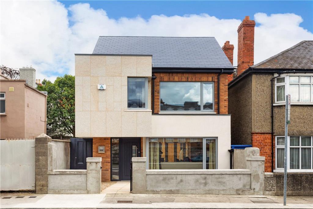 3 bedroom detached house for sale in 49 Grosvenor Place, Rathmines