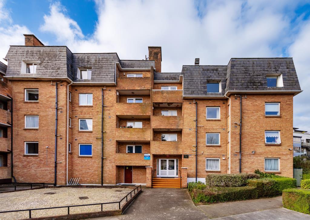 Main image of property: 4B Oakwood Apartments, The Glen, Watermill Road, Dublin 5, D05A6F9