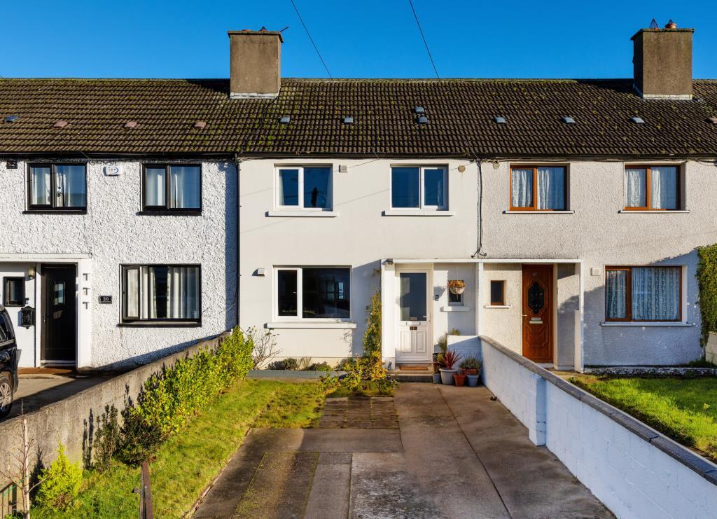 Main image of property: 18 Edenmore Gardens, Raheny, Dublin 5, D05 XT72
