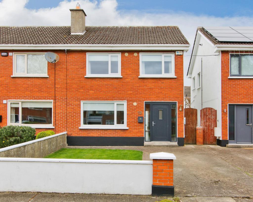 Main image of property: 12 Delaford Park, Knocklyon, Dublin 16, D16 P2C9