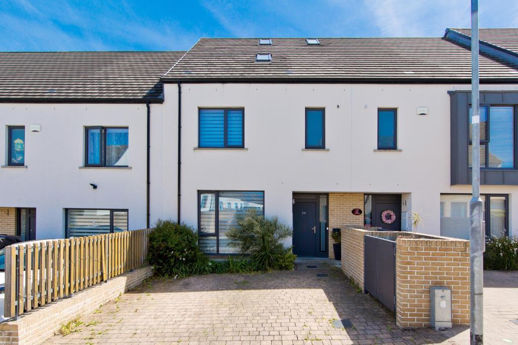 Main image of property: 24 The Avenue, Scholarstown Wood, Rathfarnham, Dublin 16, D16 A2H3