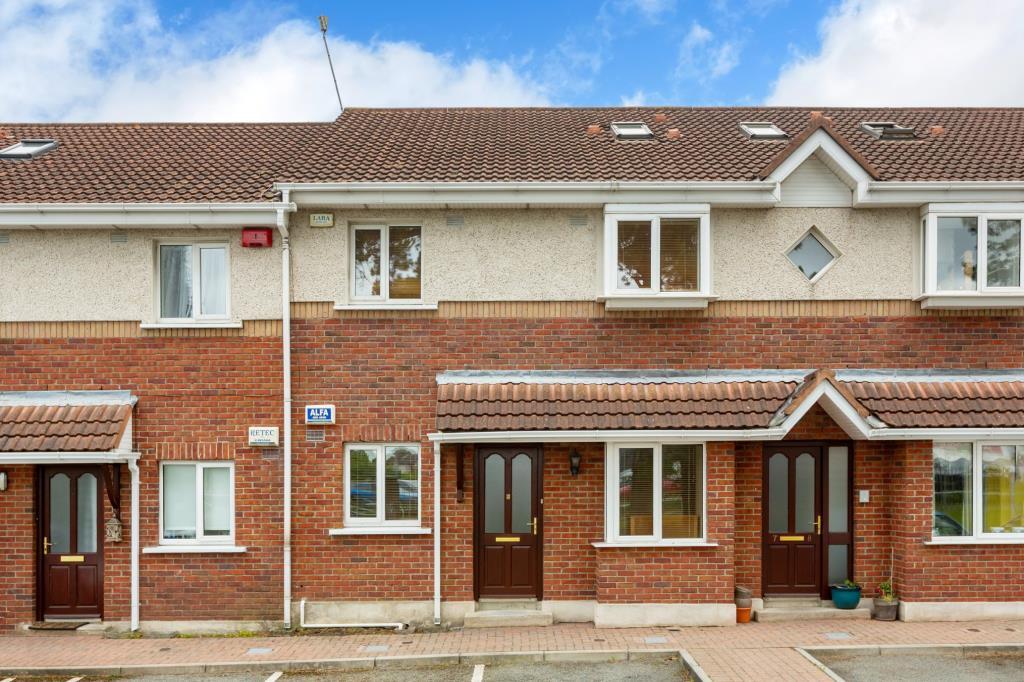 Main image of property: 5 Whitechurch Pines, Rathfarnham, Dublin 14, D14 WE32