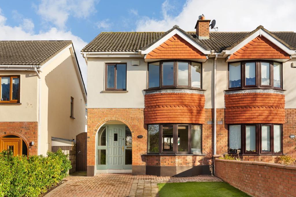 Main image of property: 203 Woodfield, Scholarstown Road, Dublin 16, D16 T2W6