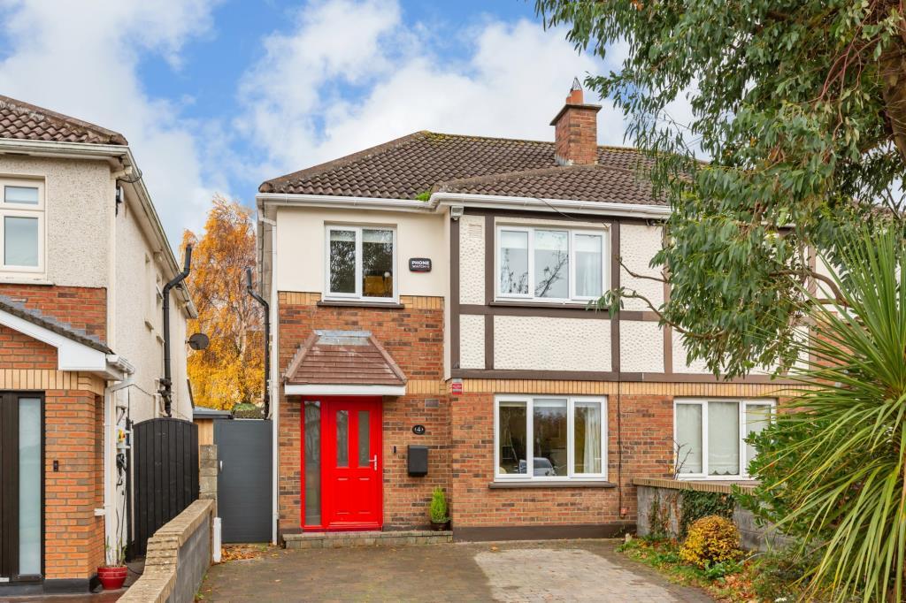 Main image of property: 4 Ferncourt Crescent, Firhouse, Dublin 24, D24A2N3