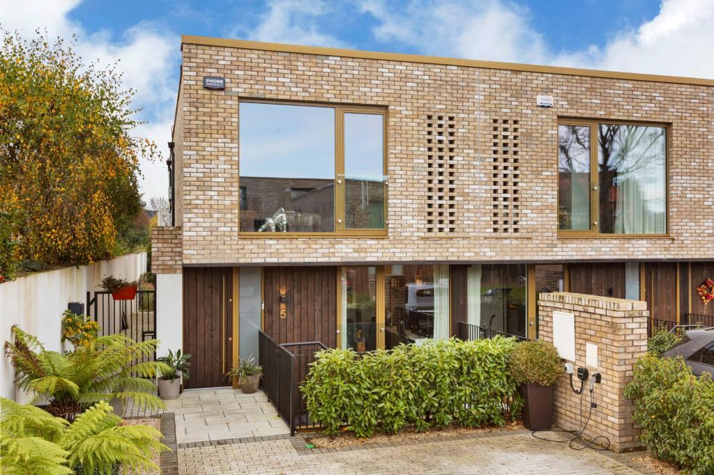 Main image of property: 5 The Paddock, Bushy Park Road, Rathgar, Dublin 6, D06 Y6P2