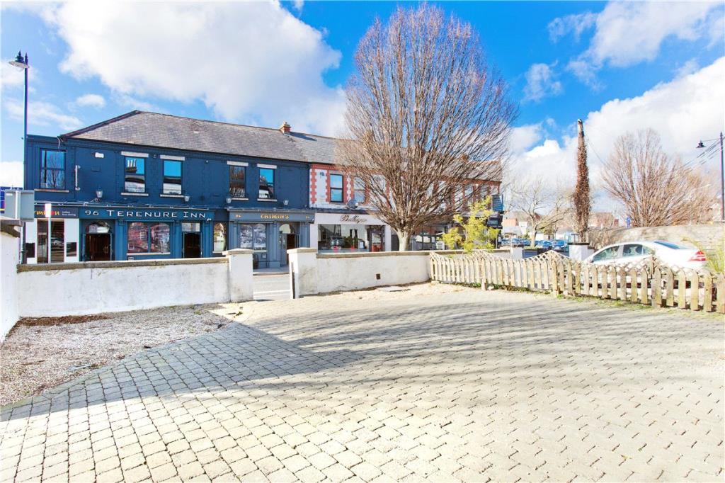 4 bedroom end of terrace house for sale in 77 Terenure Road North
