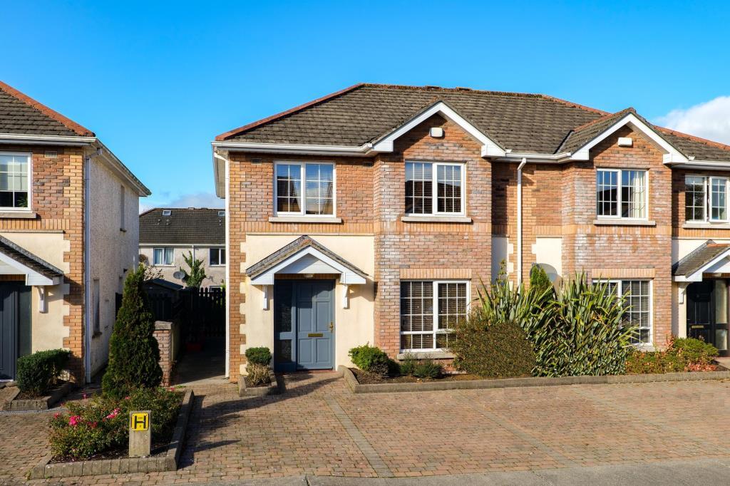 Main image of property: 34 An Fiodan, Doughiska, Galway, H91 EK2H