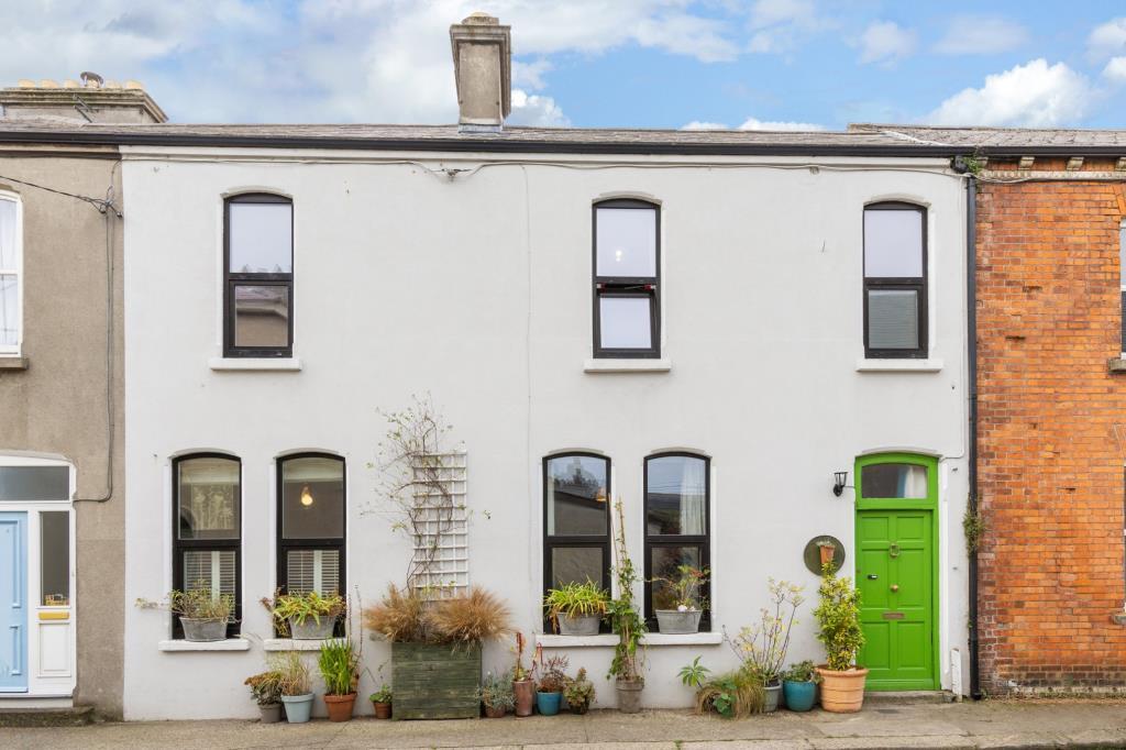 Main image of property: 3 Carlisle Terrace, Duncairn Avenue, Bray, Co Wicklow, A98 Y634