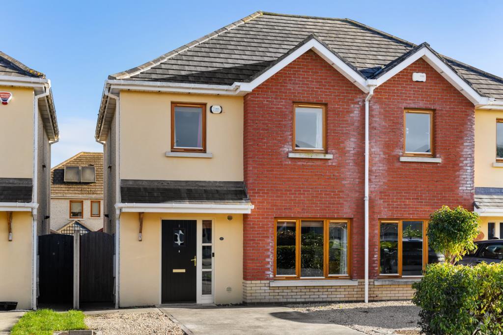Main image of property: 43 Holywell Grove, Kilcoole, Co Wicklow, A63 KW58