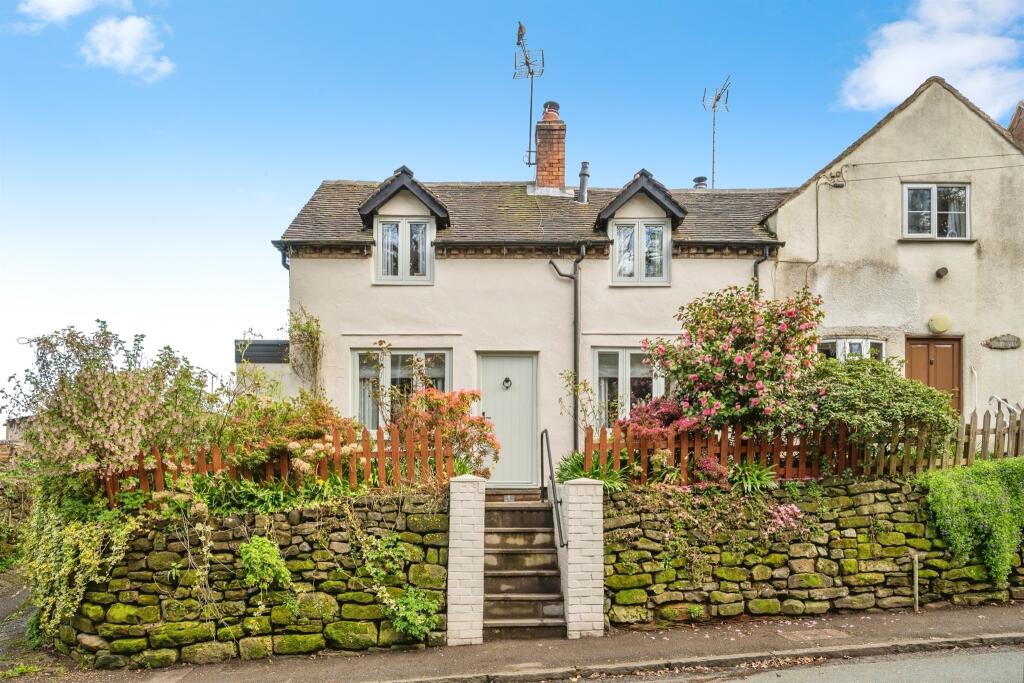2 bedroom character property for sale in Main Road, Great Haywood