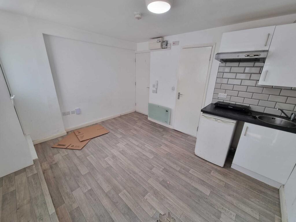 Main image of property: Middle Street, Brighton