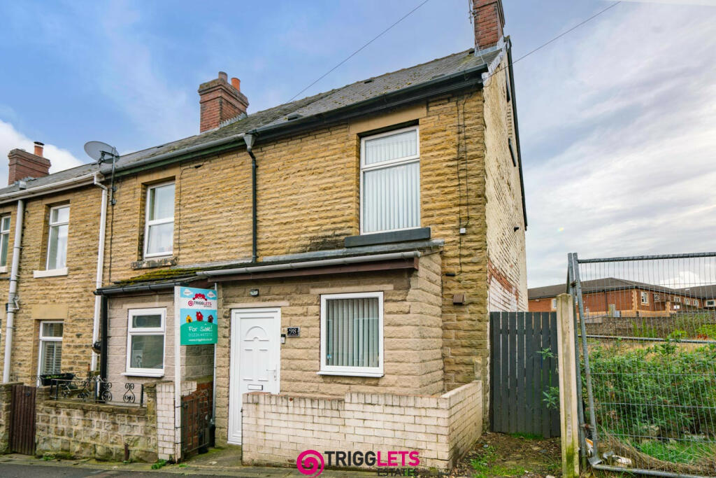 2 bedroom terraced house for sale in Cherry Tree Street, Elsecar