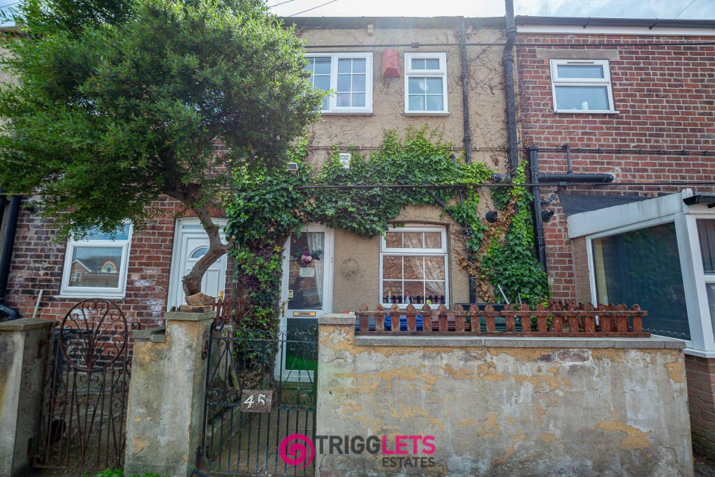 2 bedroom terraced house for sale in St. Helens Street, Elsecar