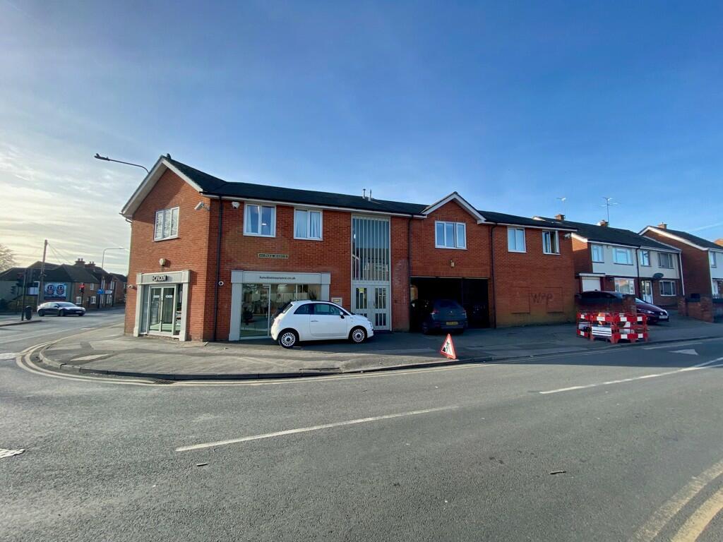 Property for sale in 4244 Chapel Street, Thatcham, Berkshire, RG18 4QL