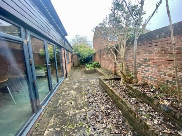 Main image of property: 14-16 Mulfords Hill, Tadley, Hampshire, RG26 3JA