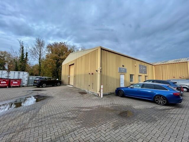 Main image of property: Unit 5, Waterside Court, Bone Lane, Newbury, West Berkshire, RG14 5SH