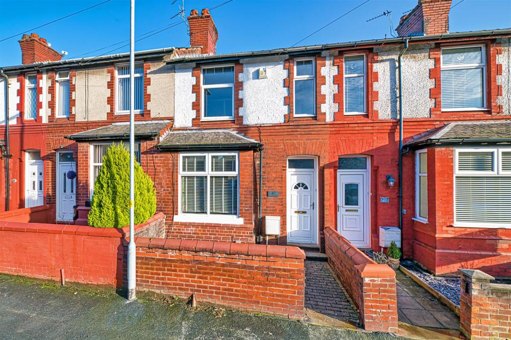 3 bedroom terraced house