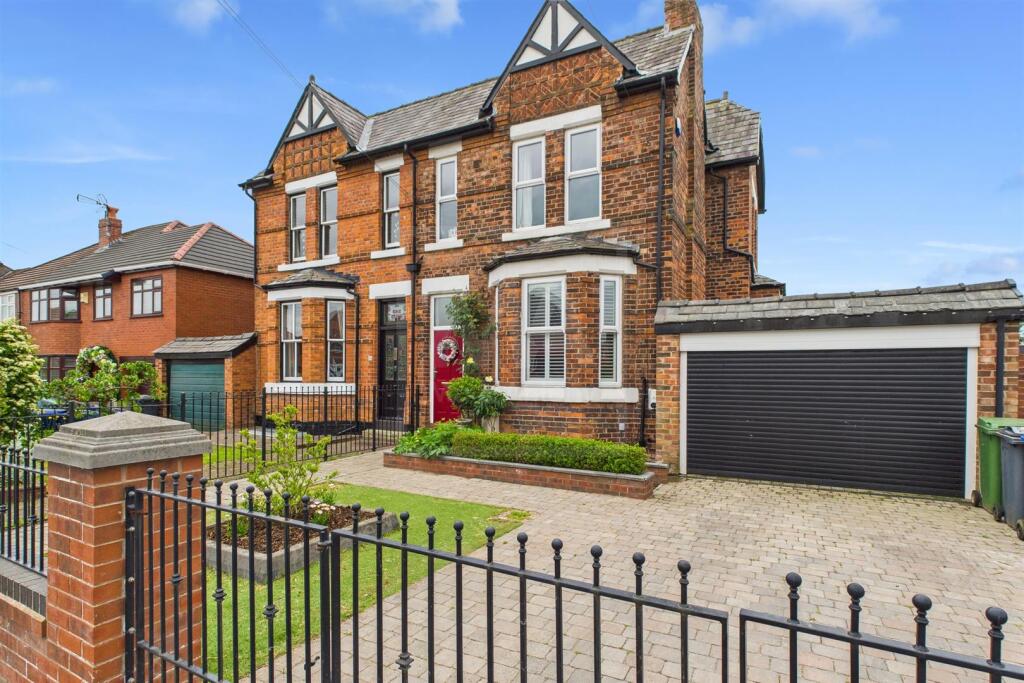 Main image of property: Park Road, Great Sankey, Warrington