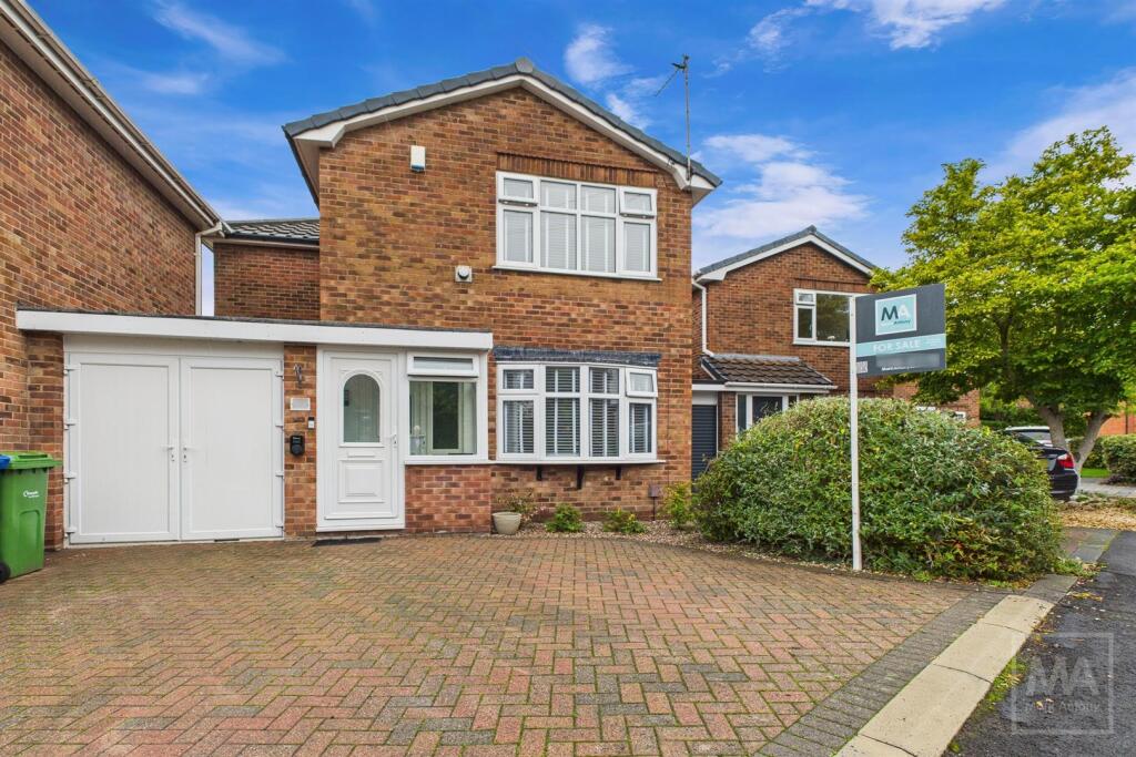 Main image of property: Fairfield Gardens, Stockton Heath, Warrington
