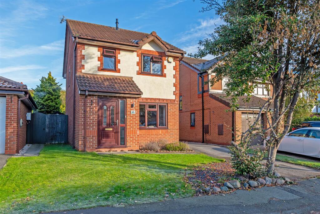 Main image of property: Fleetwood Close, Great Sankey, Warrington