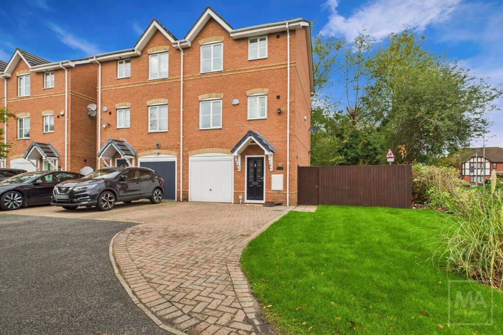 Main image of property: The Lees, Great Sankey, WA5