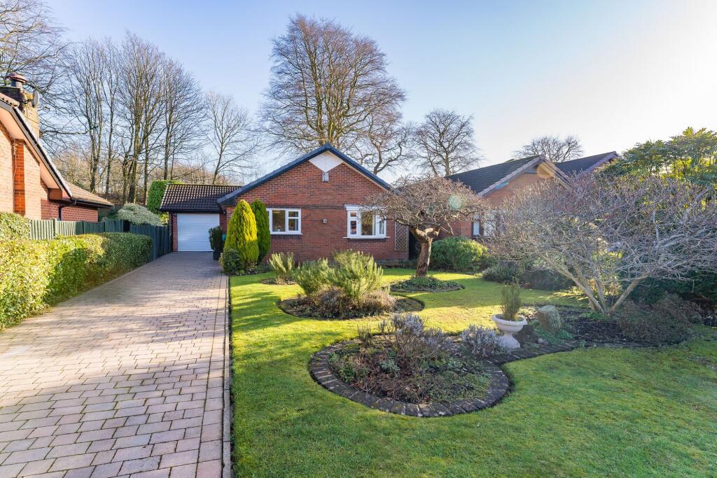 Main image of property: Willowfield Grove, Ashton-In-Makerfield, WN4