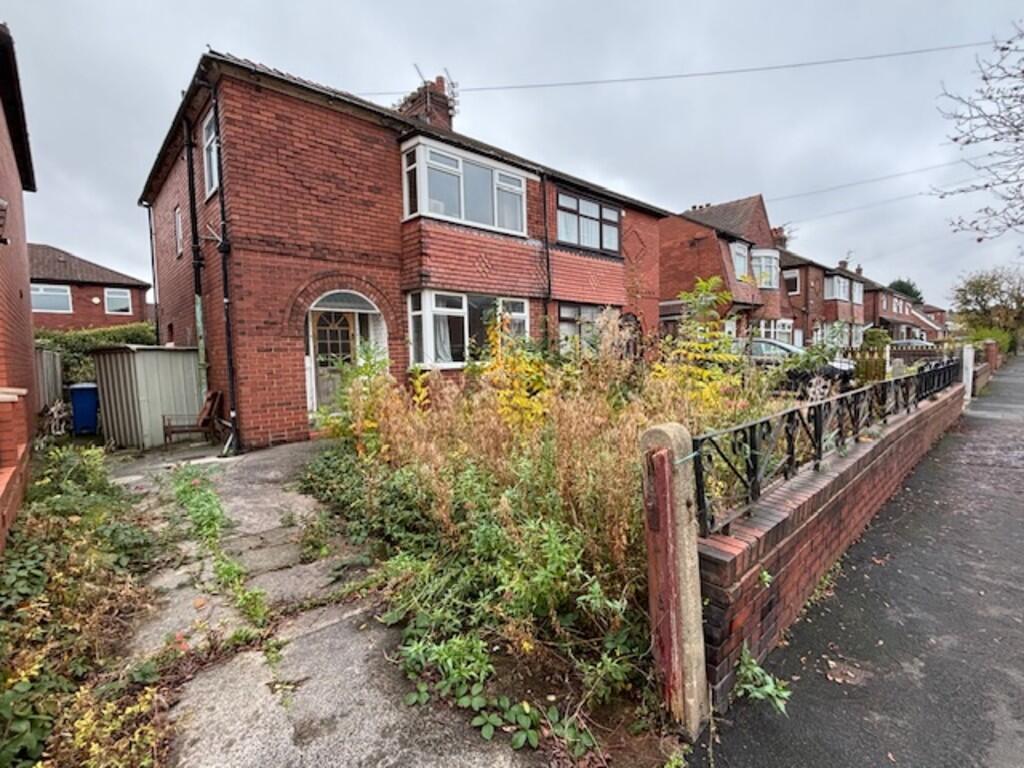3 bedroom semi-detached house