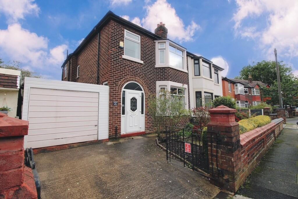 3 bedroom semidetached house for sale in Hilbre Road, Manchester, M19