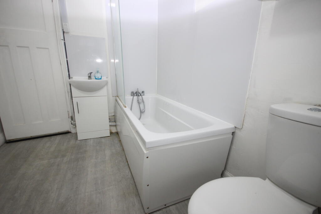 Additional property image - Edward Close, St. Albans, Hertfordshire