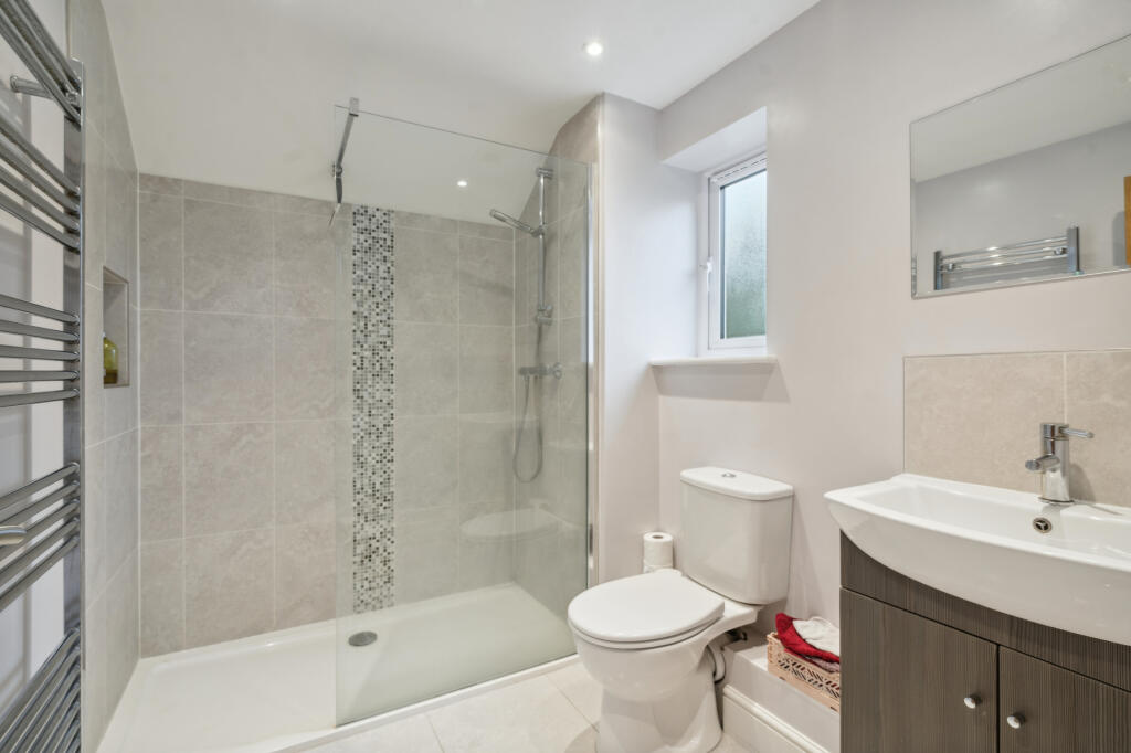 Additional property image - Marshall Avenue, St. Albans, Hertfordshire