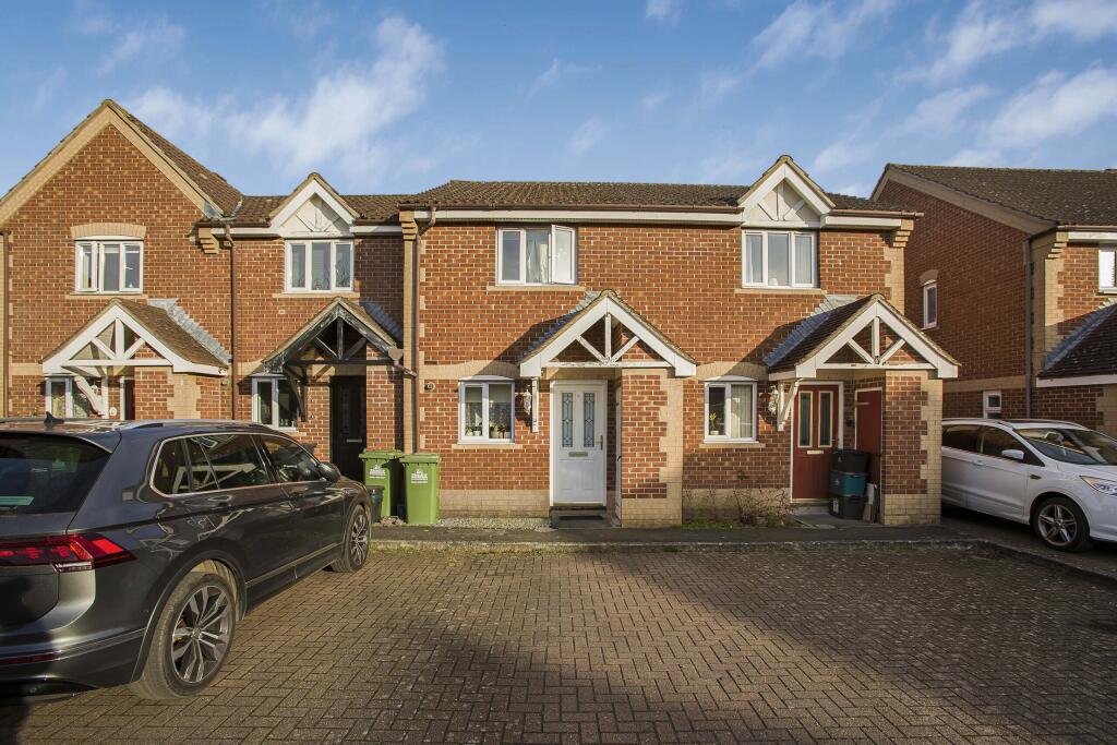 Main image of property: Pettys Close, Cheshunt, Waltham Cross, Hertfordshire