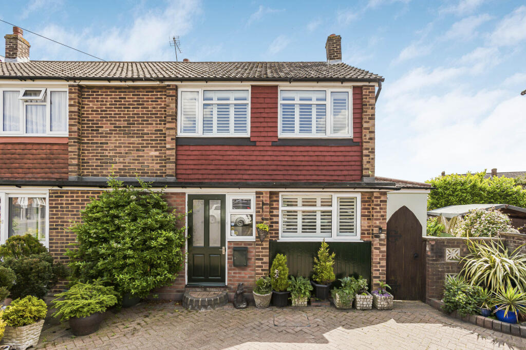Main image of property: The Mount, Cheshunt, Waltham Cross, Hertfordshire