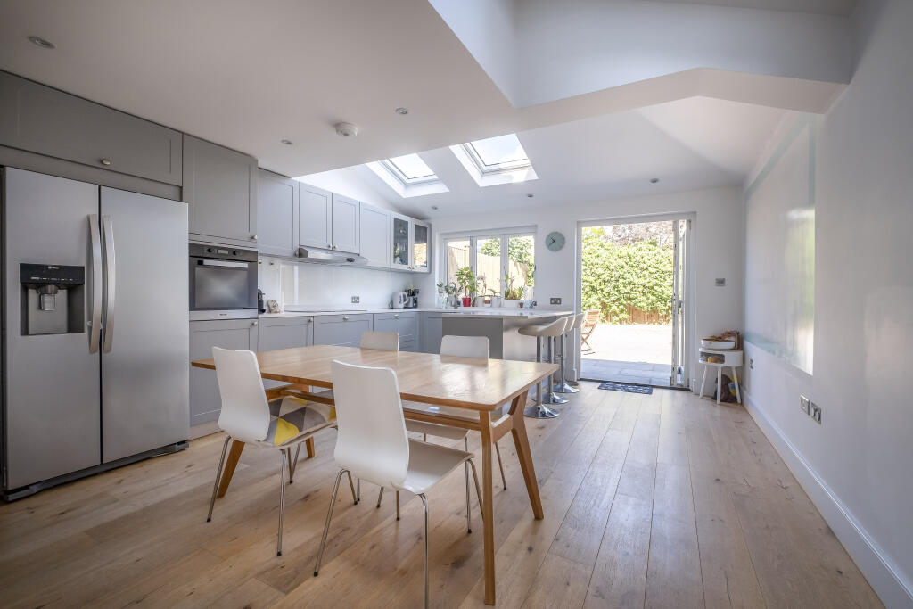 Main image of property: Huntspill Street, London, SW17