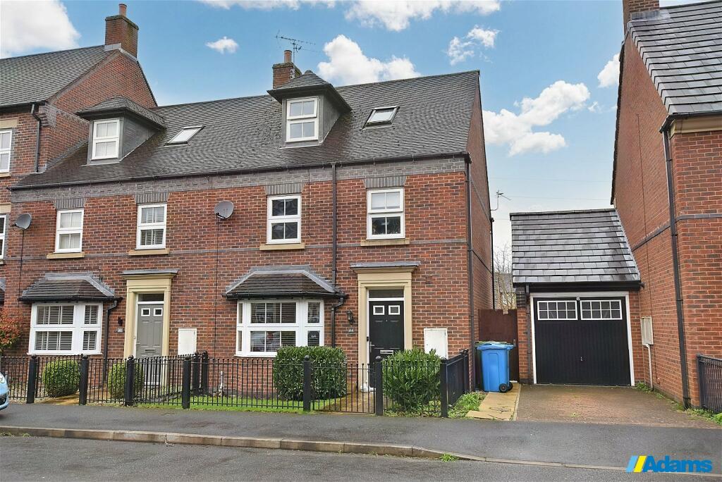 4 bedroom end of terrace house for sale in Partington Square, Sandymoor, Cheshire, WA7