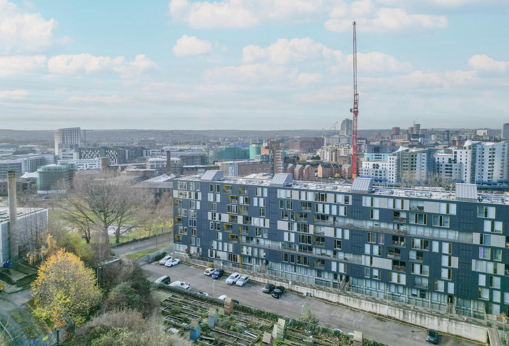 Main image of property: The Avenue , Leeds