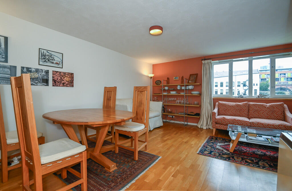 Main image of property: Flax House, Navigation Walk