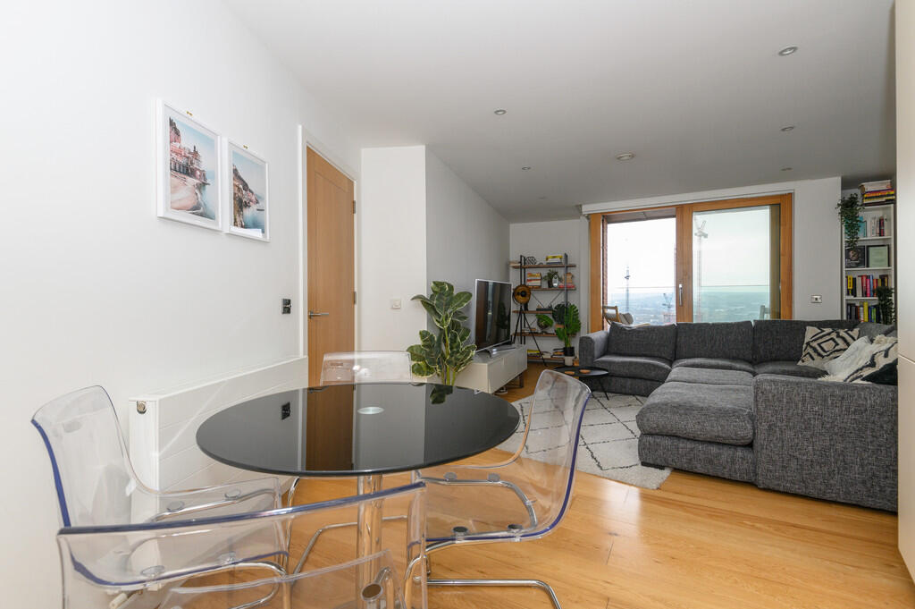 Main image of property: Candle House