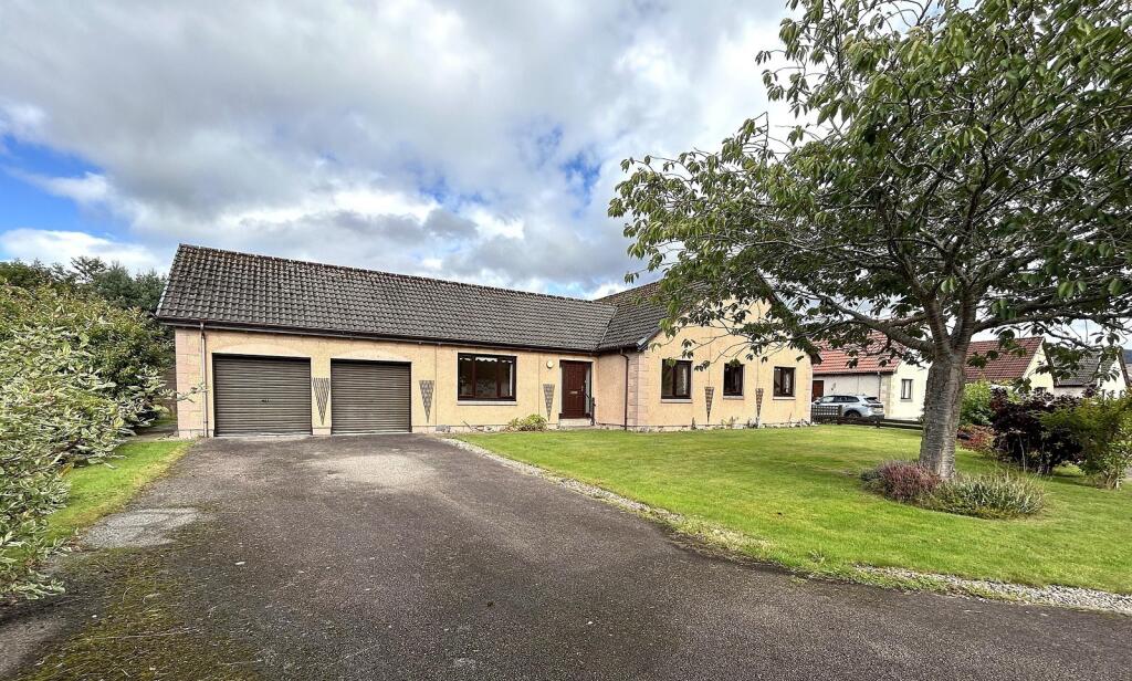 Main image of property: 11 Enrick Crescent, Kilmore, Drumnadrochit. IV63 6TP