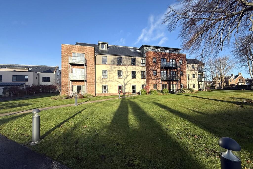 Main image of property: 27 Oakwood Court, Crown, Inverness. IV2 3FN