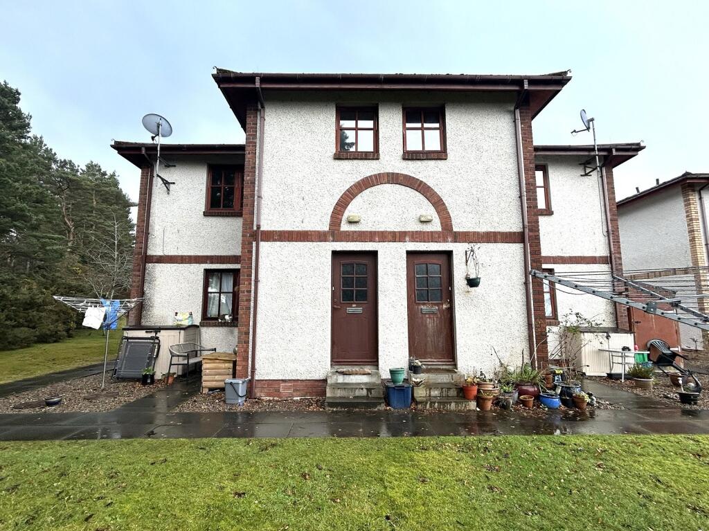 Main image of property: 83C Towerhill Crescent, Cradlehall, Inverness, IV2 5GZ